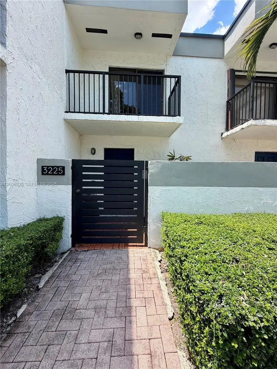 2 bedroom 2 bath Residential Lease for rent at 3225 Bird Ave, Miami FL 33133