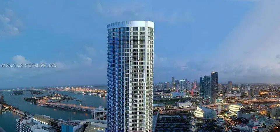 2 bedroom 2 bath Residential Lease for rent at 1750 N Bayshore Dr # 2514, Miami FL 33132
