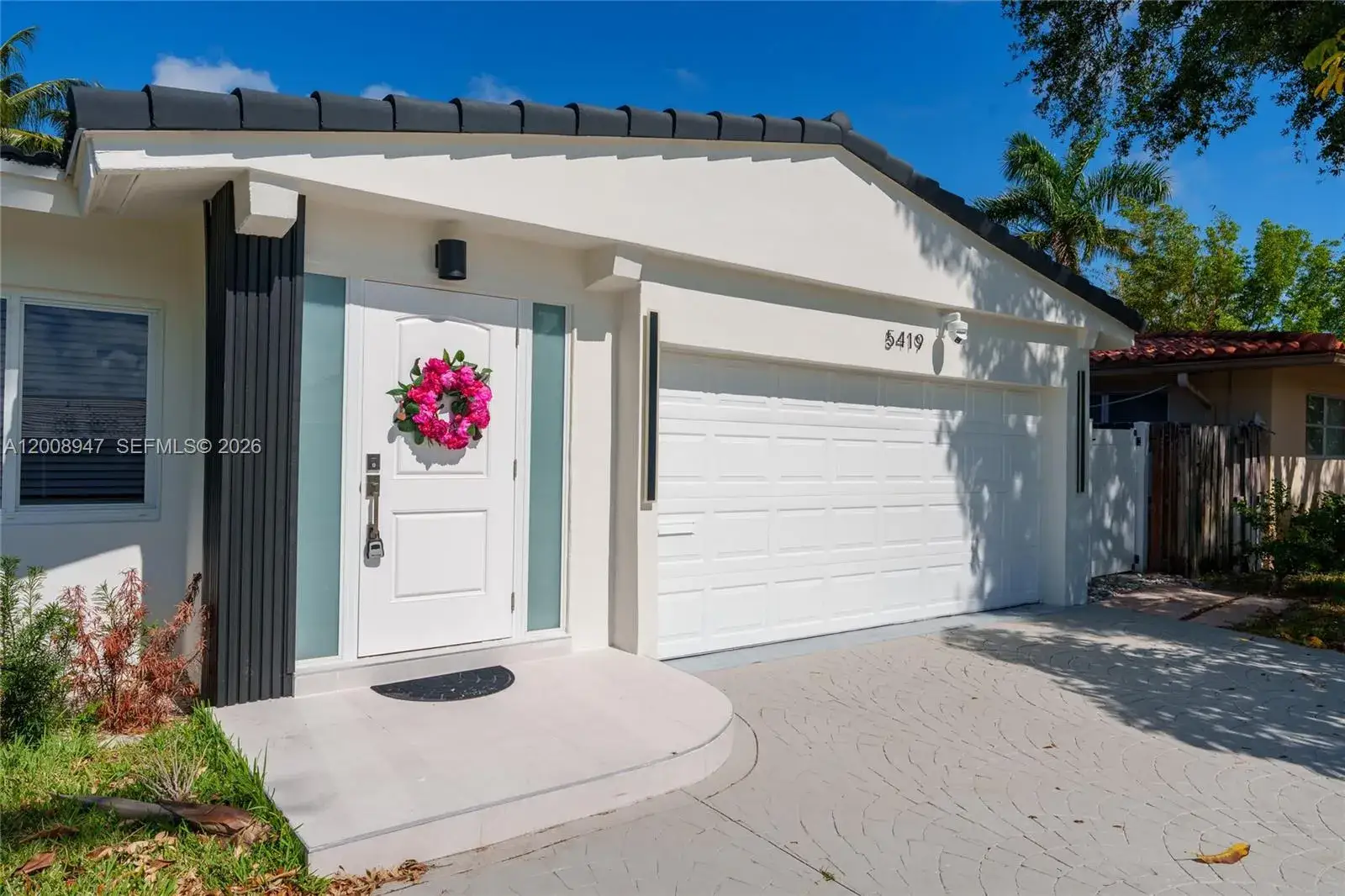 3 bedroom 2 bath Residential for sale at 5419 NE 22nd Ave, Fort Lauderdale FL 33308