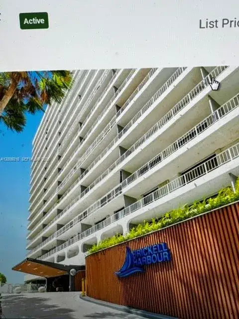 1 bedroom 1 bath Residential Lease for rent at 200 SE 15th Rd, Miami FL 33129