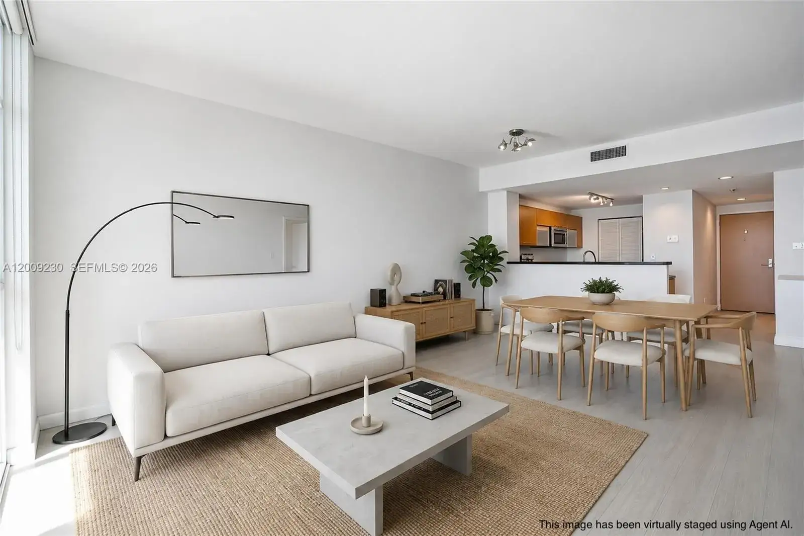 1 bedroom 1 bath Residential for sale at 253 NE 2nd St # 3104, Miami FL 33132