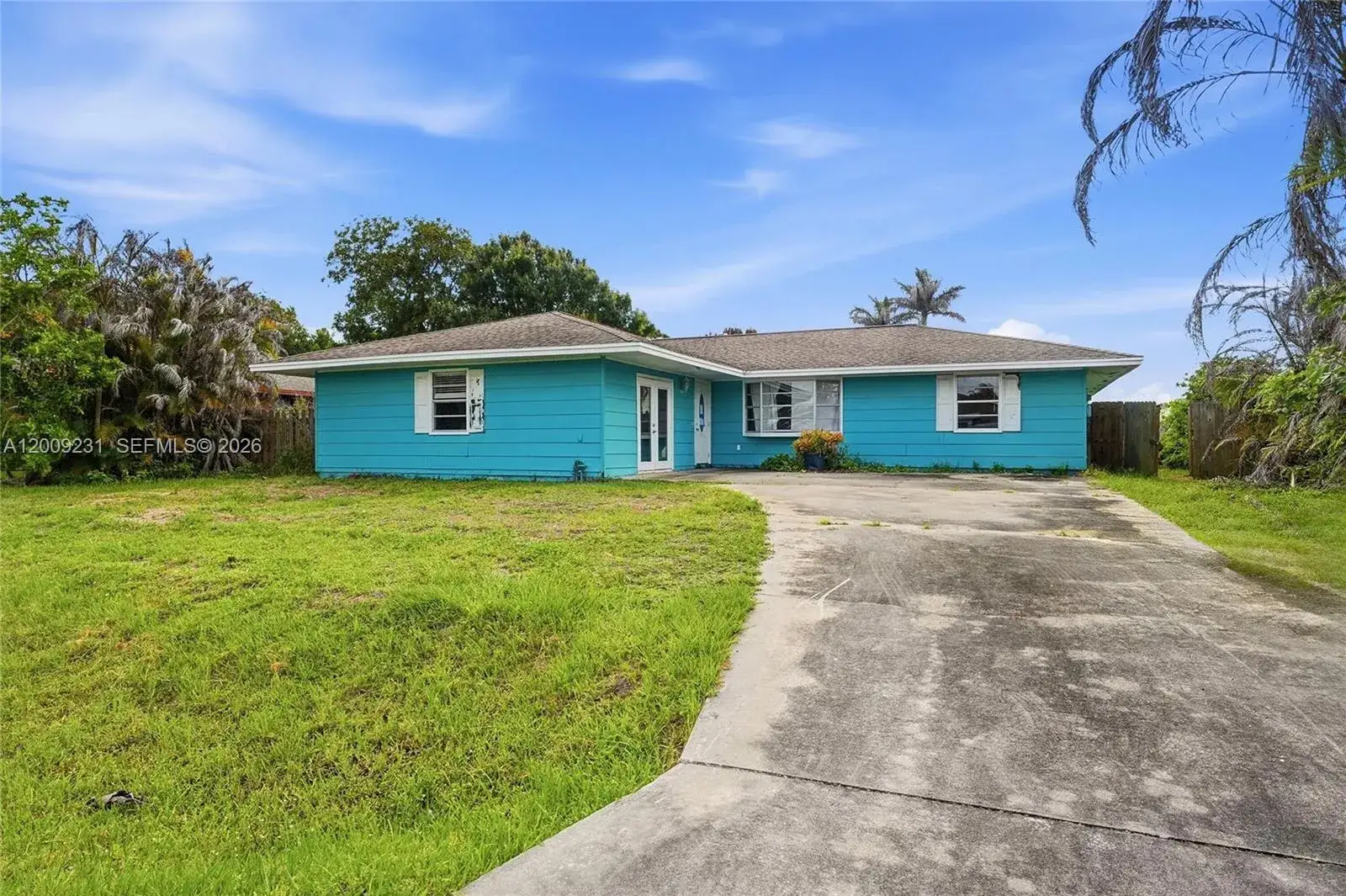 3 bedroom 2 bath Residential for sale at 5808 Spruce Dr, Fort Pierce FL 34982