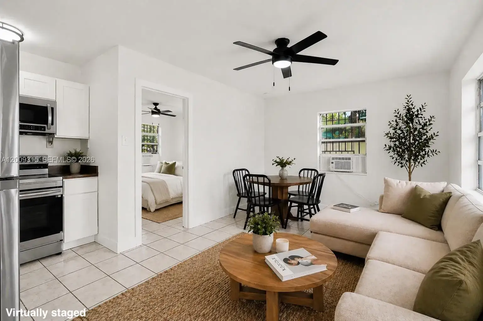1 bedroom 1 bath Residential Lease for rent at 105 NW 7th Ave # A, Homestead FL 33030