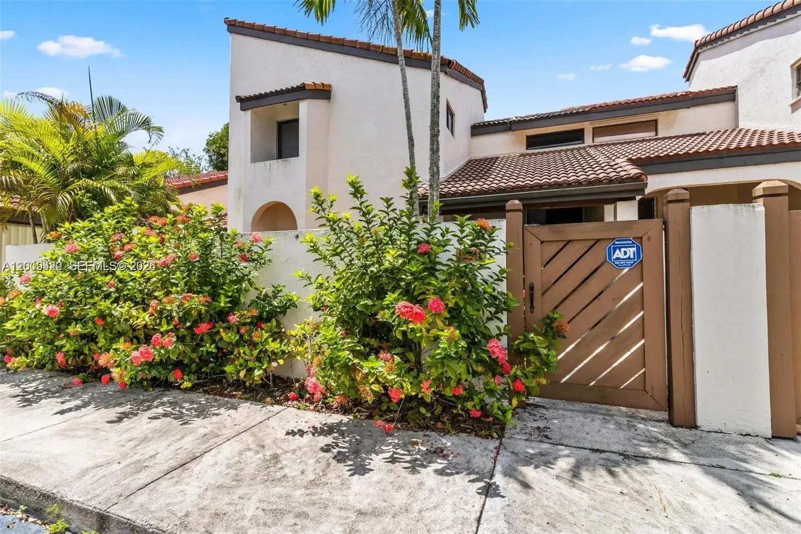 3 bedroom 3 bath Residential Lease for rent at 12518 SW 94th Ter # 12518, Miami FL 33186