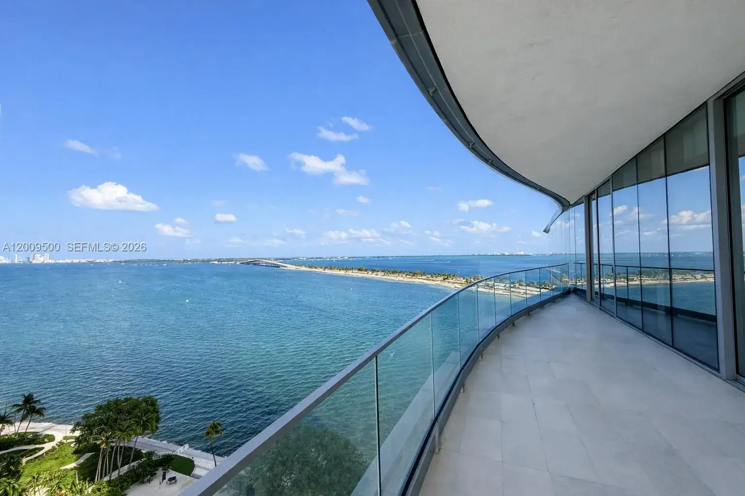 2 bedroom 2 bath Residential Lease for rent at 175 SE 25th Rd # 1204, Miami FL 33129