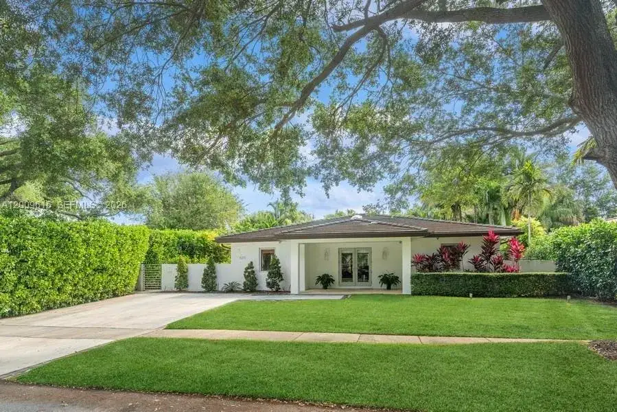 4 bedroom 3 bath Residential Lease for rent at 8215 SW 63rd Pl, Miami FL 33143
