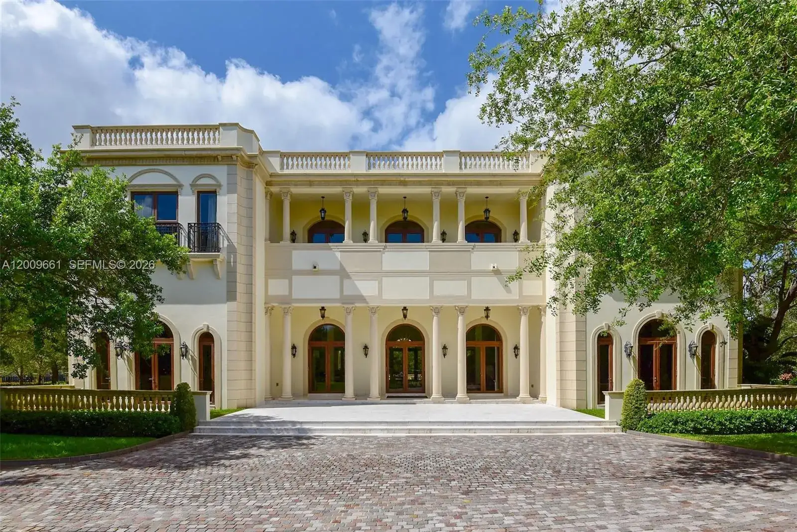 9 bedroom 10 bath Residential for sale at 5801 Moss Ranch Rd, Pinecrest FL 33156