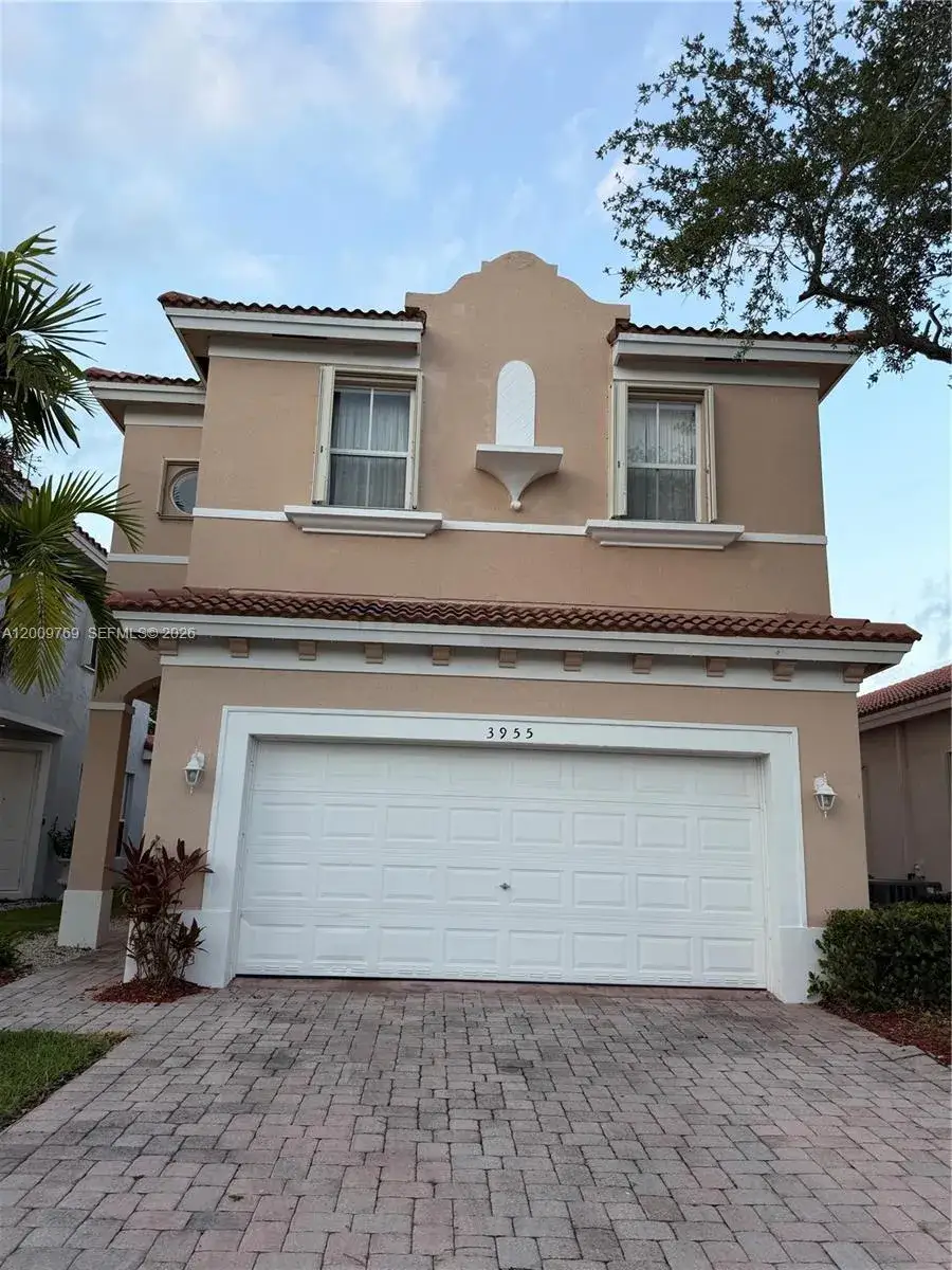 5 bedroom 3 bath Residential for sale at 3955 NE 13th Dr, Homestead FL 33033