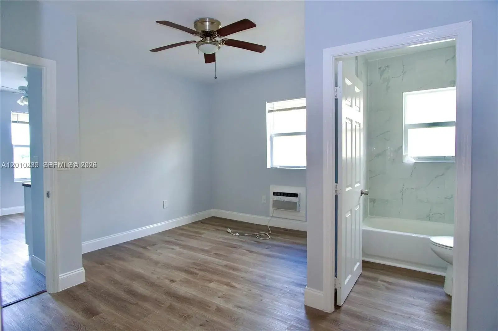 1 bedroom 1 bath Residential Lease for rent at 1142 SW 4th St # 15, Miami FL 33130