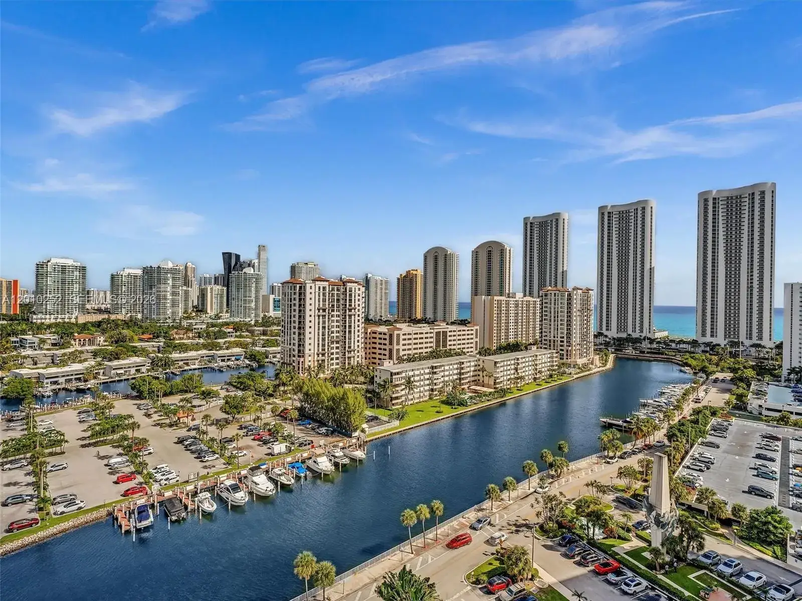 1 bedroom 1 bath Residential for sale at 500 Bayview Dr # 727, Sunny Isles Beach FL 33160