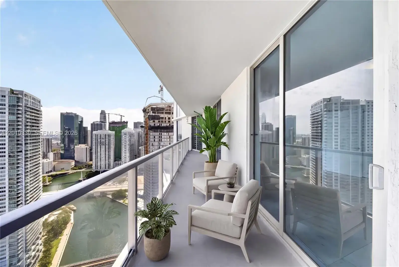 2 bedroom 2 bath Residential for sale at 185 SW 7th St # 4209, Miami FL 33130
