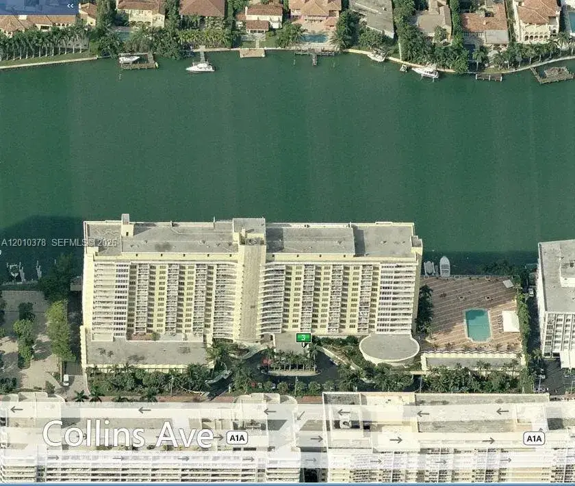 2 bedroom 2 bath Residential for sale at 5600 Collins Ave # 9E, Miami Beach FL 33140