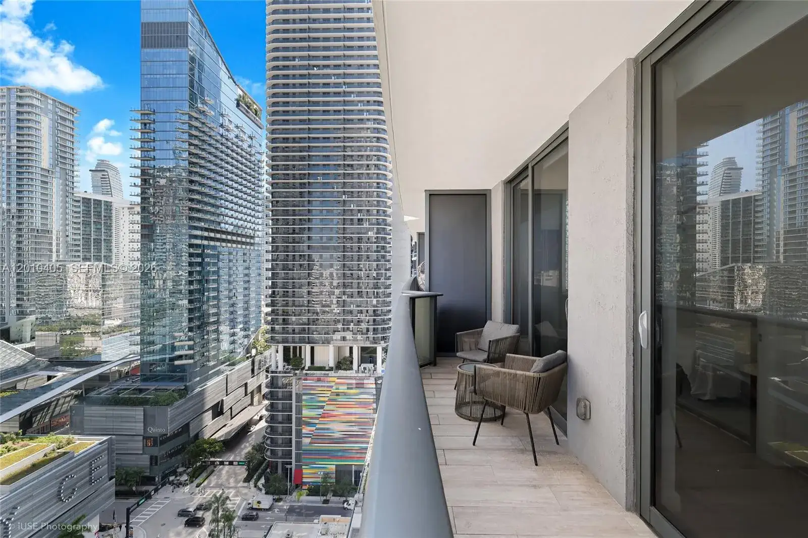 1 bedroom 1 bath Residential for sale at 55 SW 9th St # 2109, Miami FL 33130