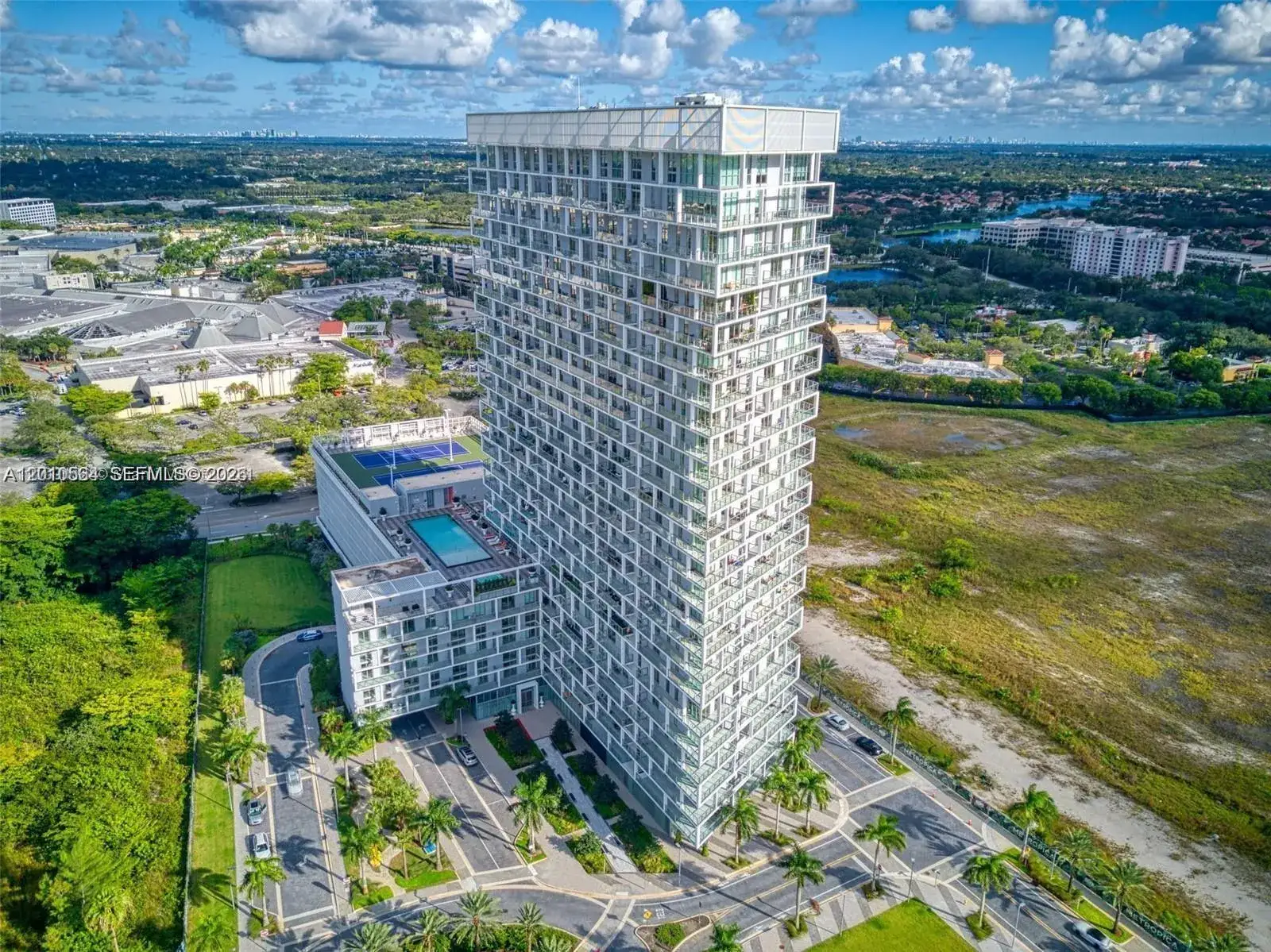 2 bedroom 2 bath Residential for sale at 2000 Metropica Way # 2304, Sunrise FL 33323