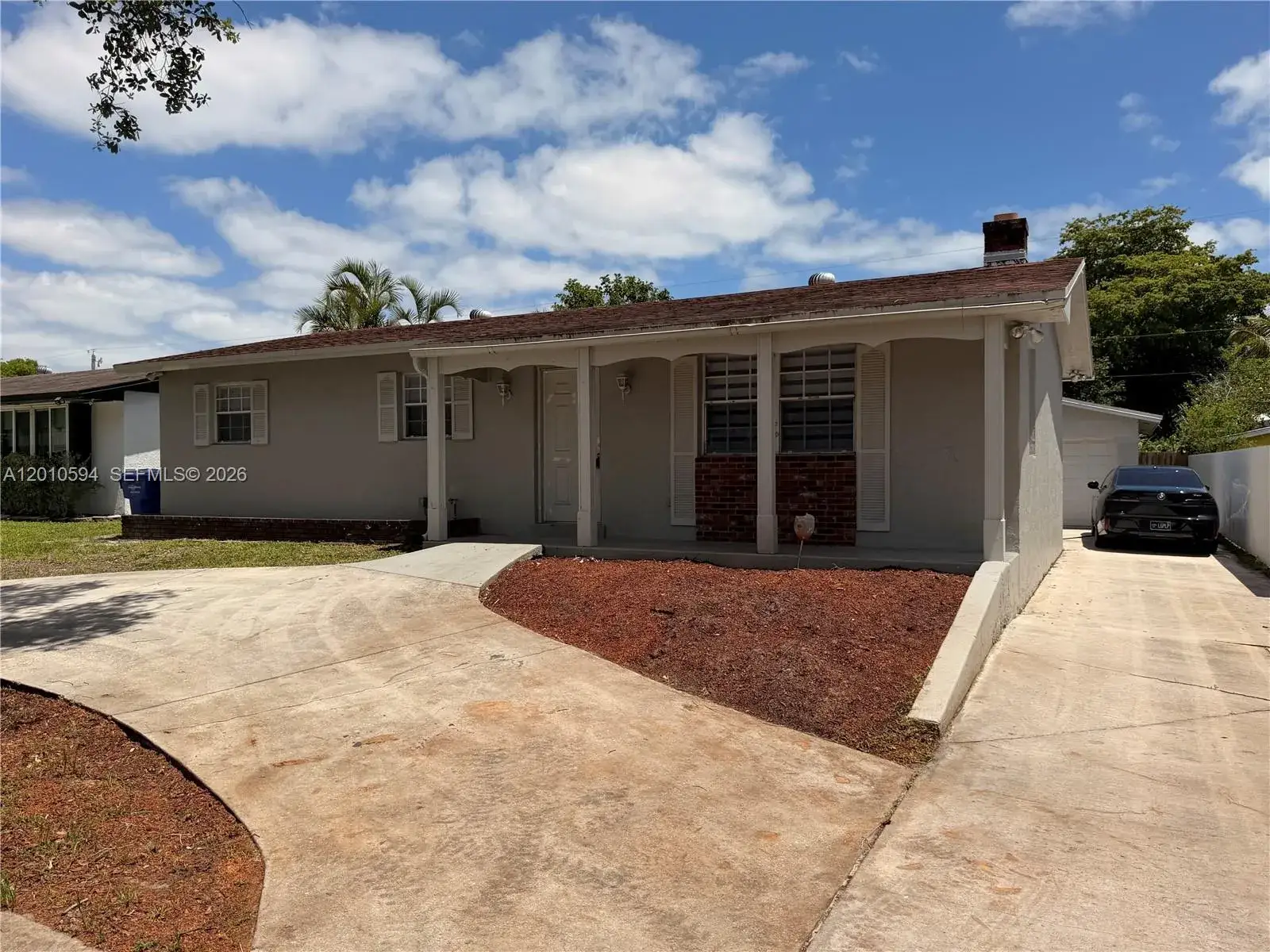 4 bedroom 3 bath Residential for sale at 3011 N 74th Ave, Hollywood FL 33024
