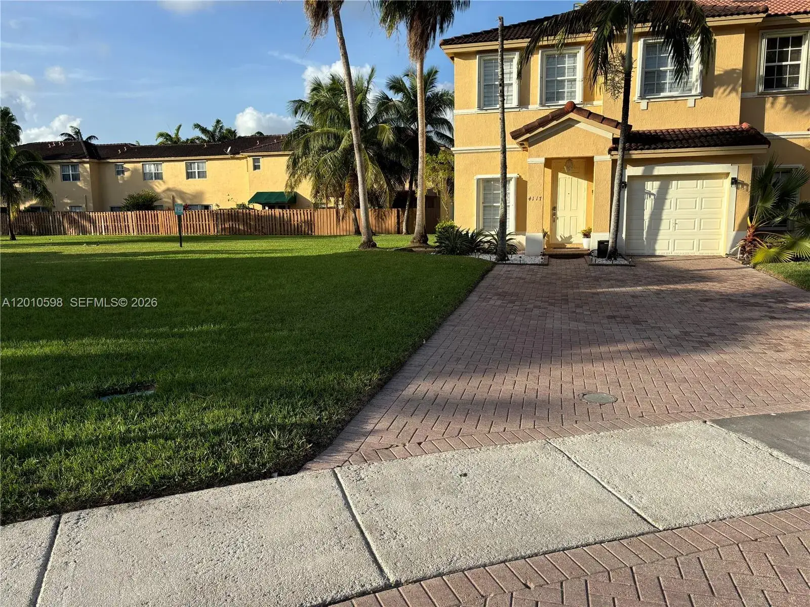 3 bedroom 2 bath Residential for sale at 4117 NE 24th Dr, Homestead FL 33033