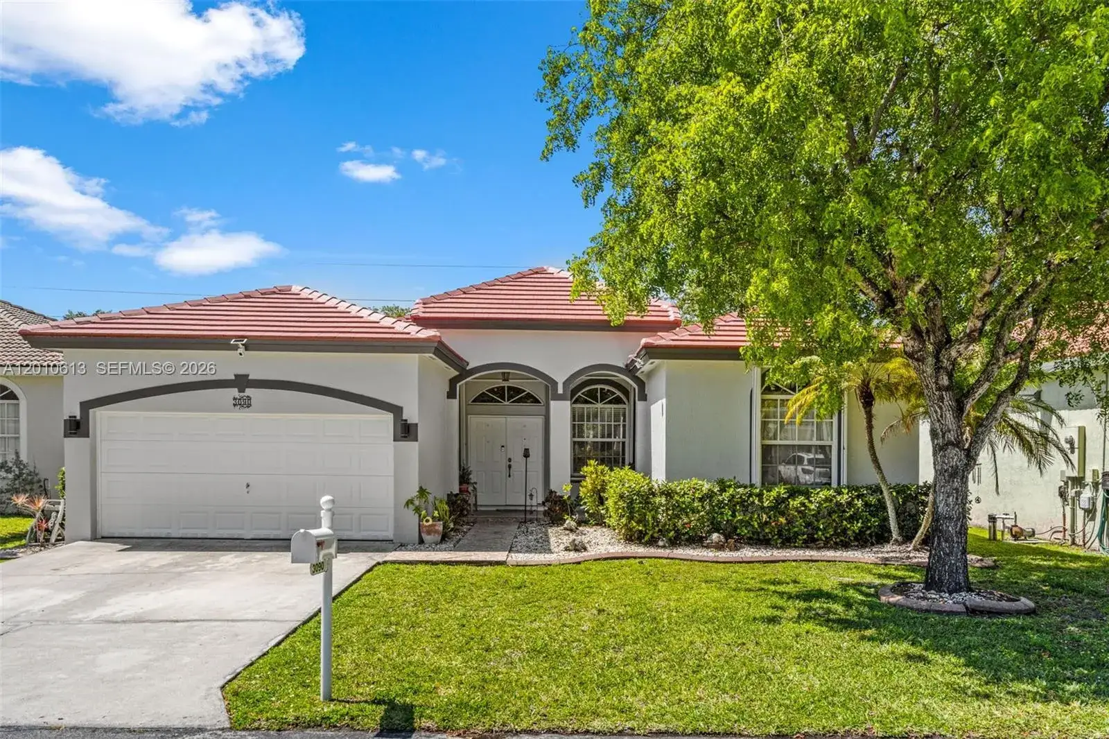 4 bedroom 3 bath Residential for sale at 3090 SE 7th Pl, Homestead FL 33033