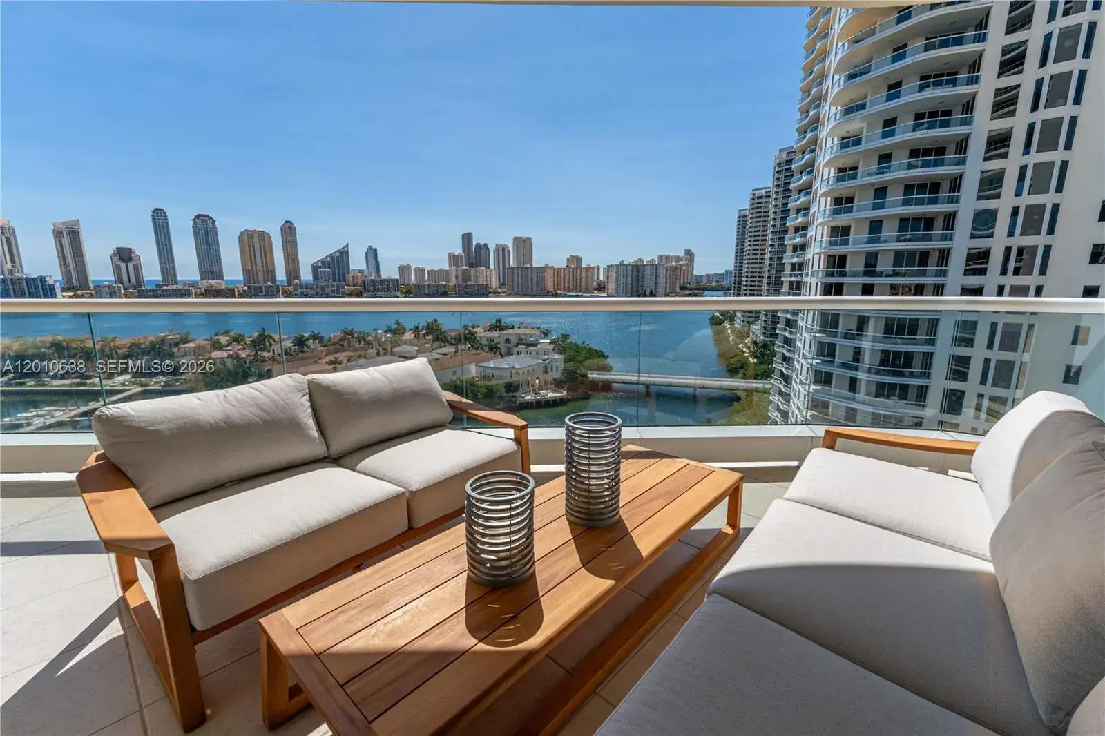 3 bedroom 3 bath Residential for sale at 7000 Island Blvd # 1402, Aventura FL 33160