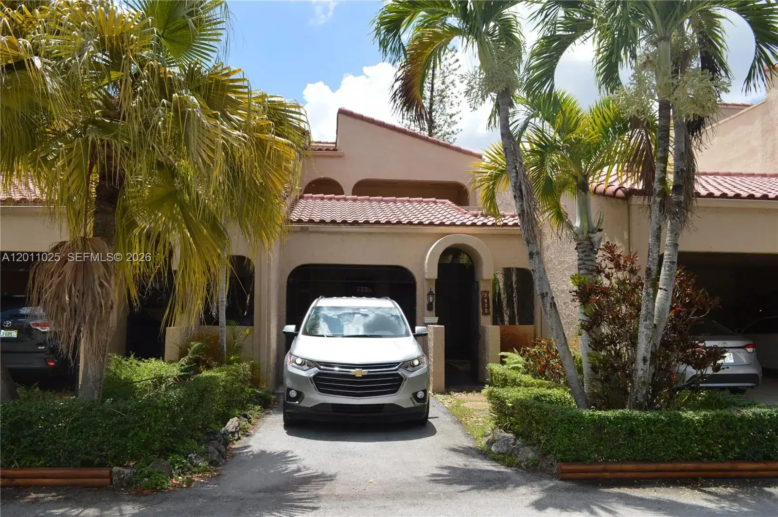 2 bedroom 2 bath Residential for sale at 3932 Estepona Ave, Doral FL 33178