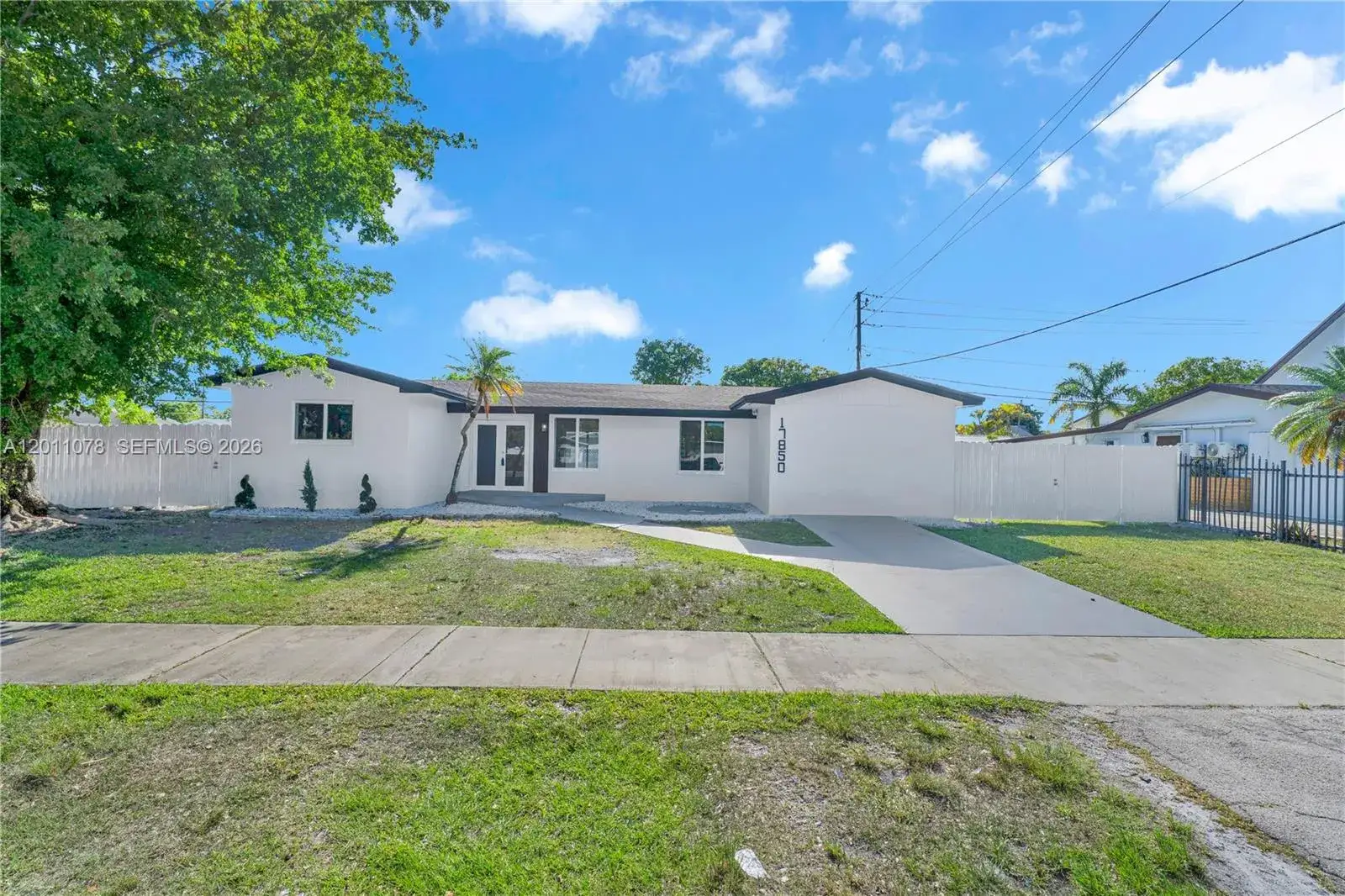 4 bedroom 3 bath Residential for sale at 17850 SW 112th Ave, Miami FL 33157