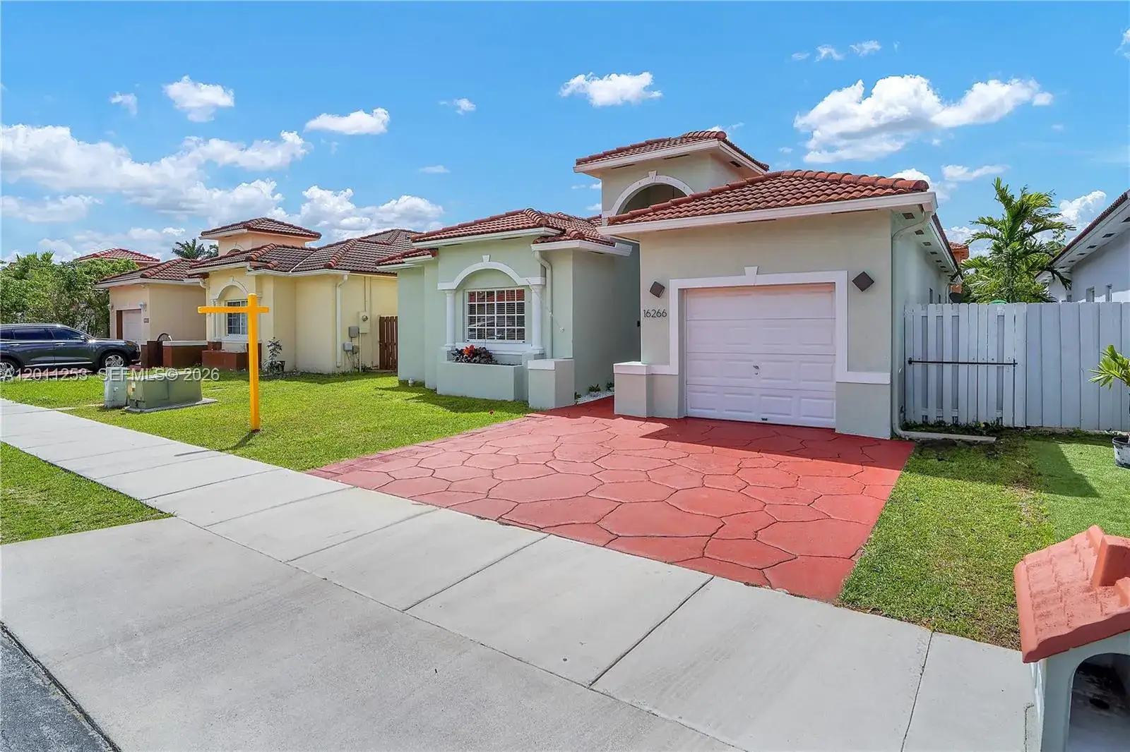 4 bedroom 2 bath Residential Lease for rent at 16266 SW 54th Ter # 0, Miami FL 33185
