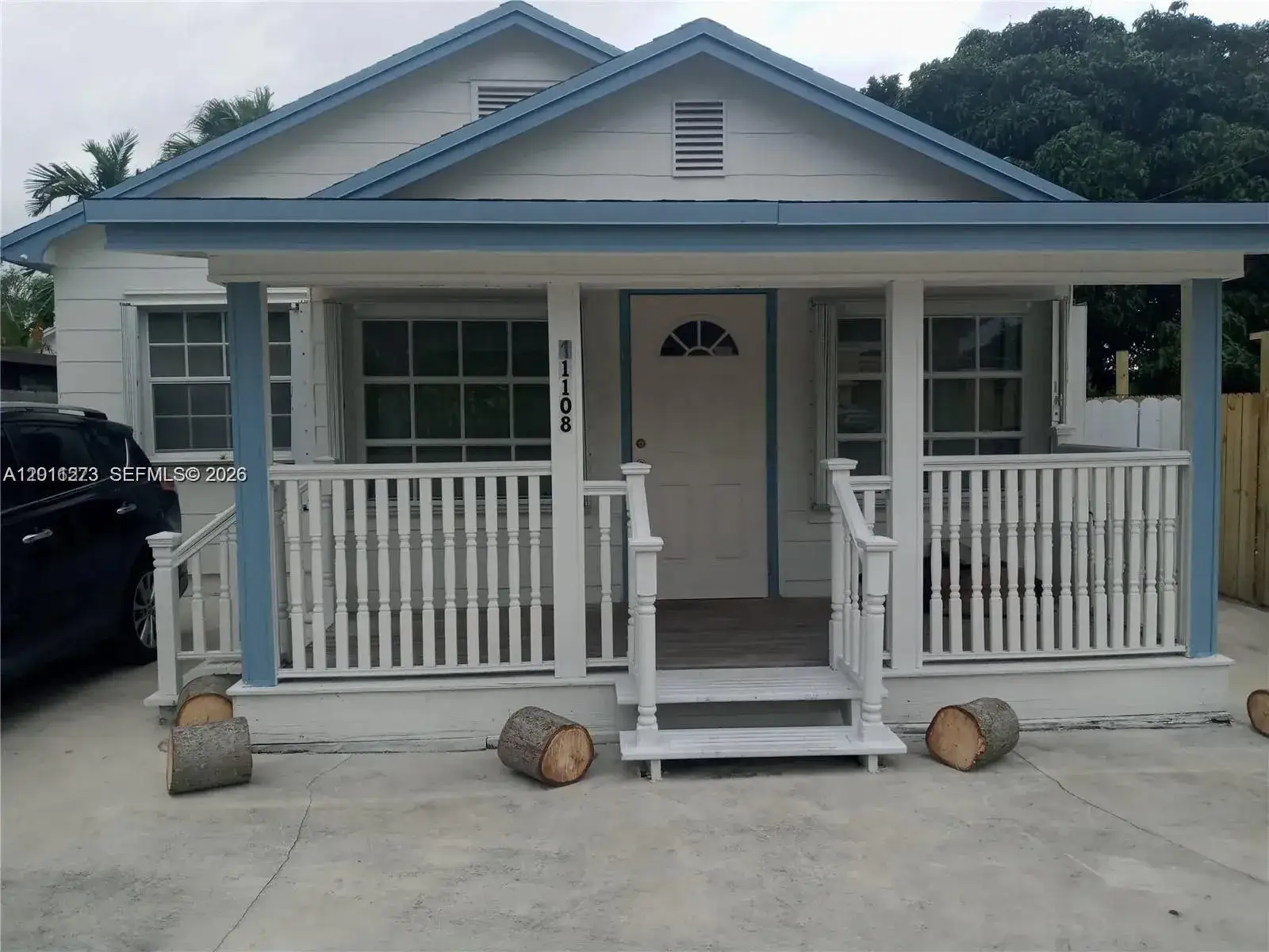 2 bedroom 1 bath Residential Lease for rent at 11108 Peachtree Dr # 1, Miami FL 33161