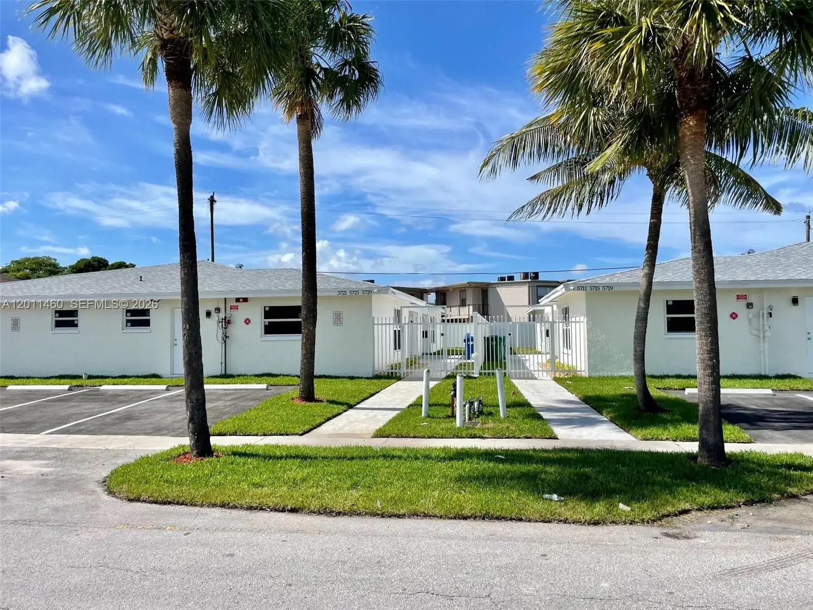 3 bedroom 2 bath Residential Lease for rent at 5711 NW 28th St # 5711, Lauderhill FL 33313