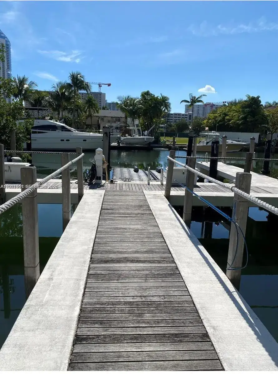Land/Boat Docks for sale at 16400 Collins Ave, Sunny Isles Beach FL 33160