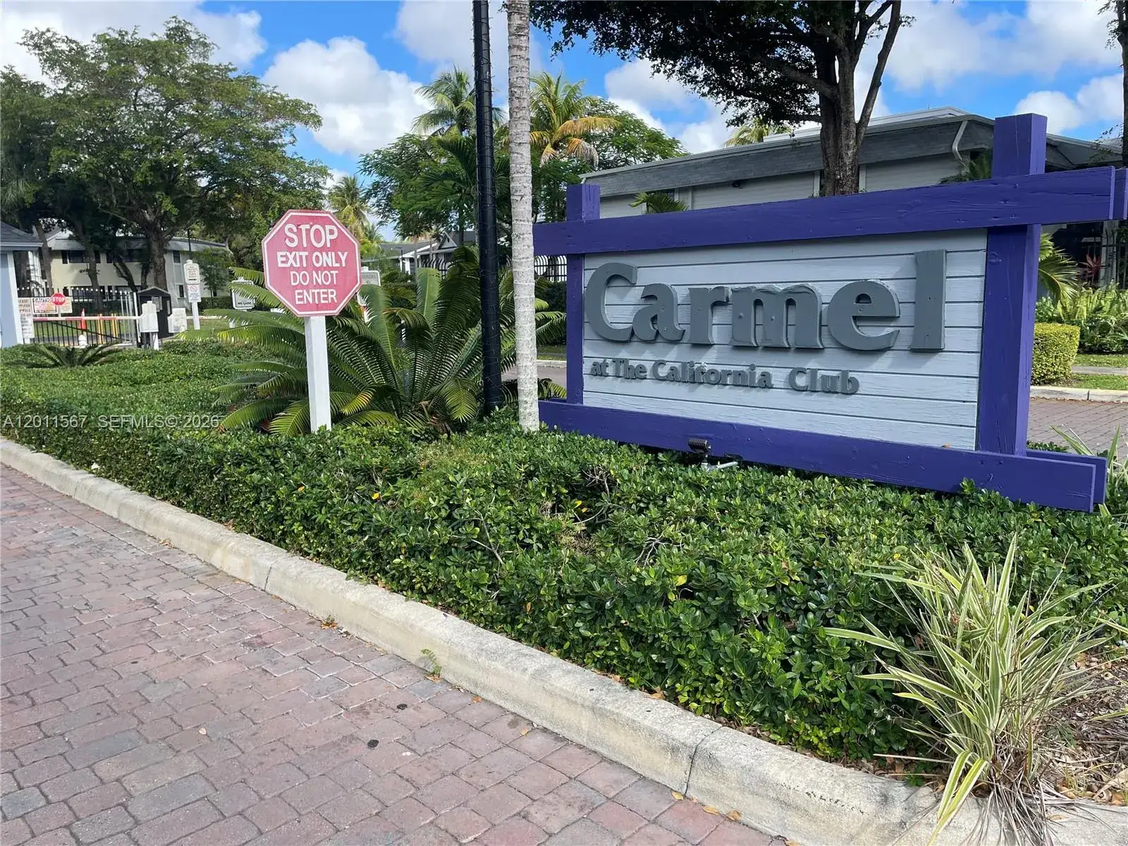 3 bedroom 2 bath Residential for sale at 911 NE 199th St # 14, Miami FL 33179