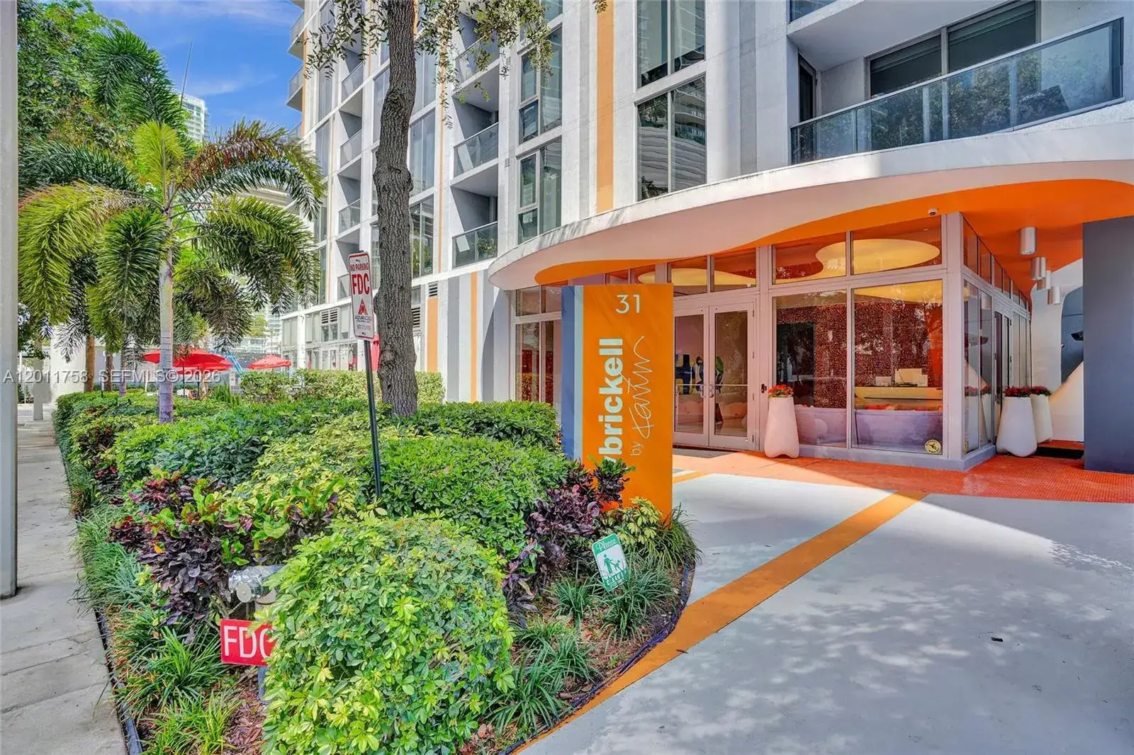 1 bath Residential for sale at 31 SE 6th St # 805, Miami FL 33131
