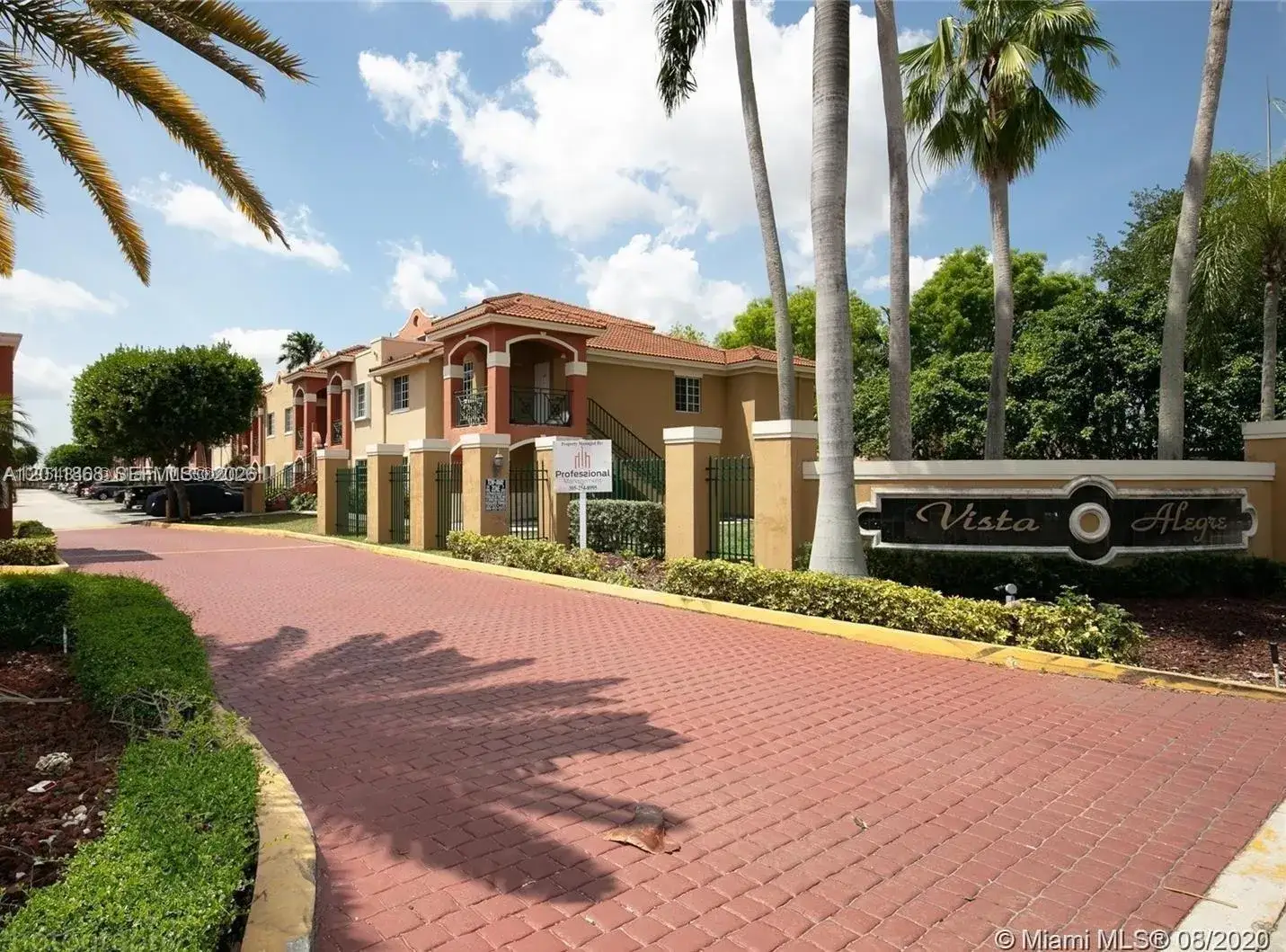 3 bedroom 3 bath Residential Lease for rent at 15250 SW 134th Pl # 110, Miami FL 33177