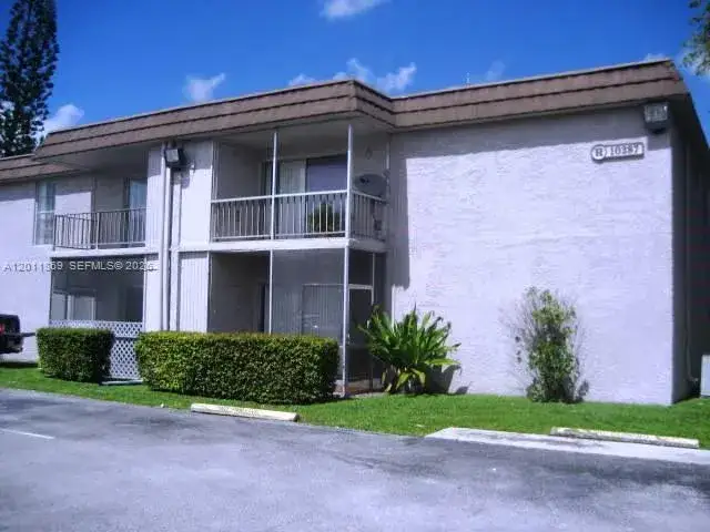1 bedroom 1 bath Residential Lease for rent at 10387 N Kendall Dr # 2, Miami FL 33176