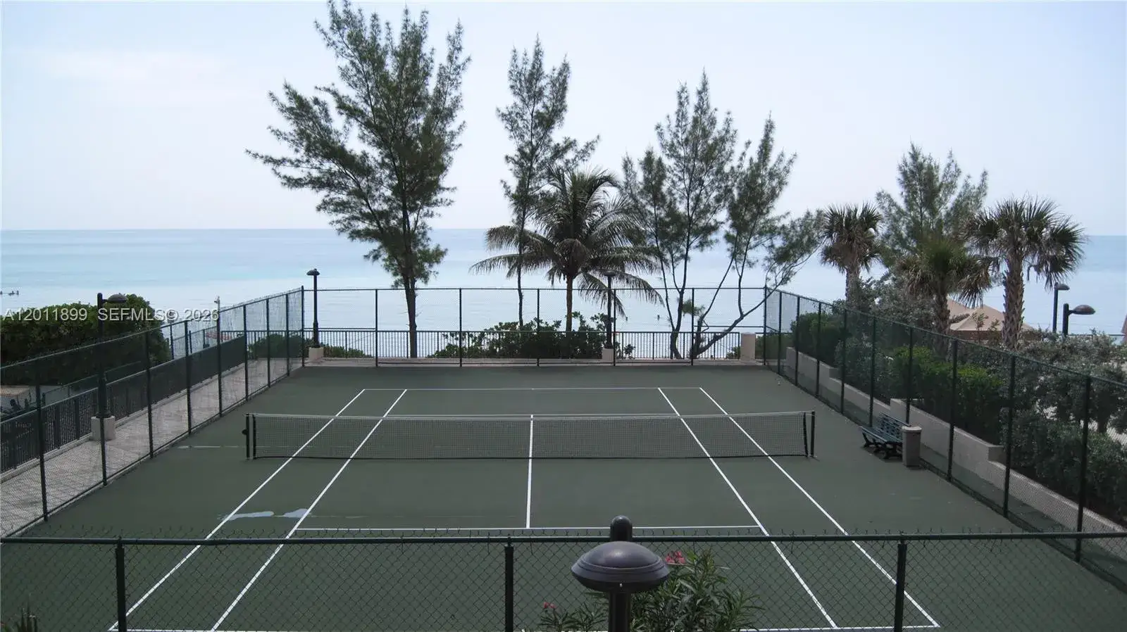 2 bedroom 2 bath Residential for sale at 1912 S Ocean Dr # 3D, Hallandale Beach FL 33009