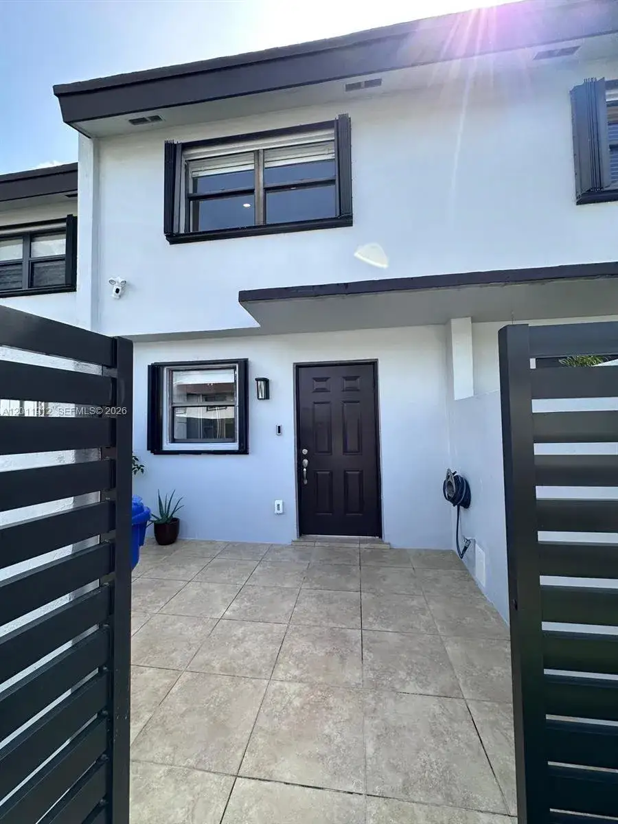 2 bedroom 2 bath Residential for sale at 8010 SW 152nd Ave # 211, Miami FL 33193