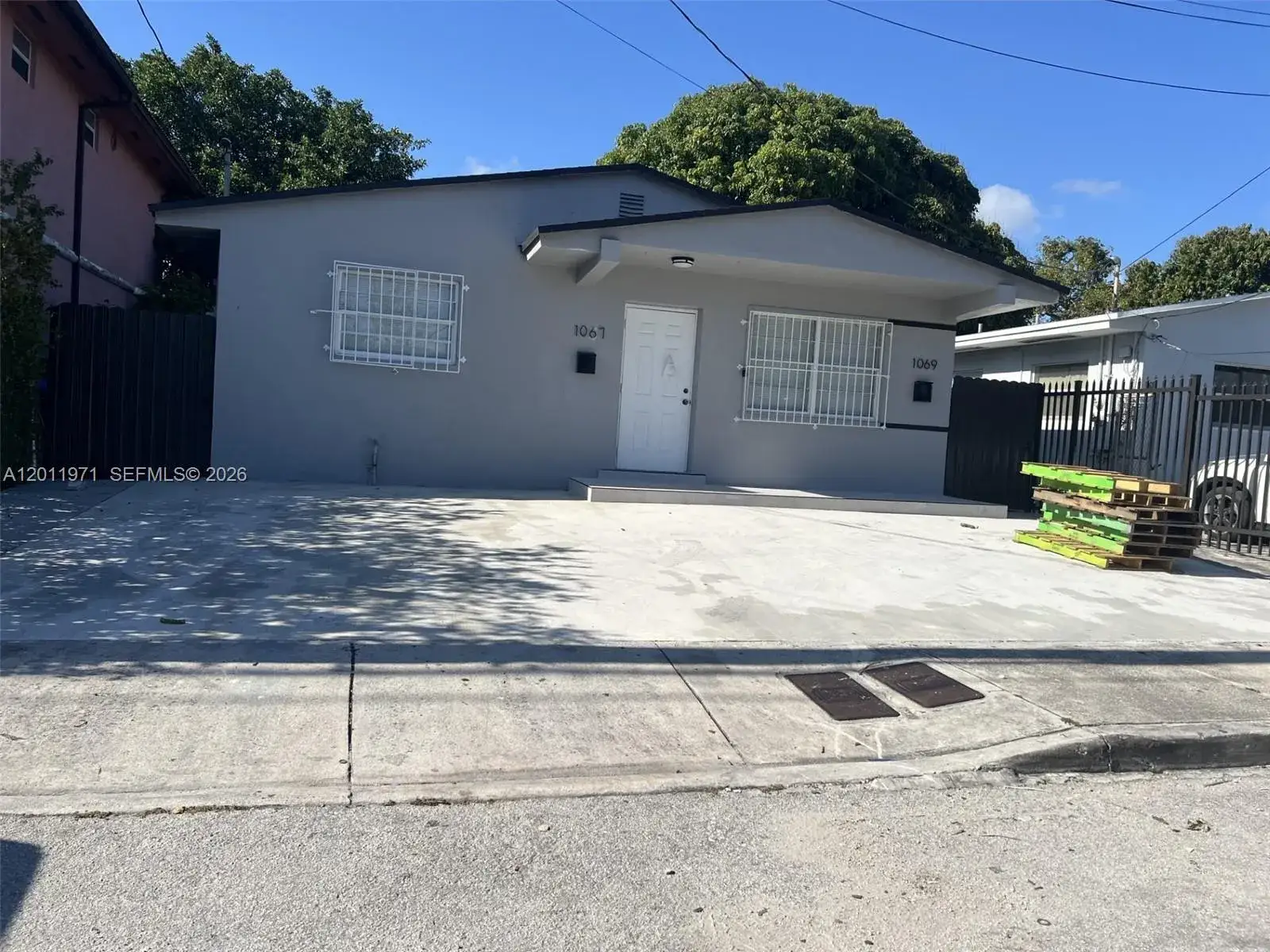2 bedroom 1 bath Residential Lease for rent at 1067 NW 24th St # 1067, Miami FL 33127