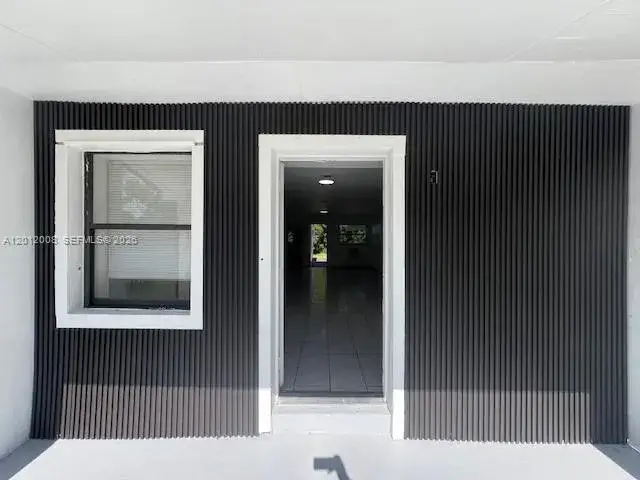 3 bedroom 2 bath Residential Lease for rent at 4548 SW 33rd Ave # M, Dania Beach FL 33312