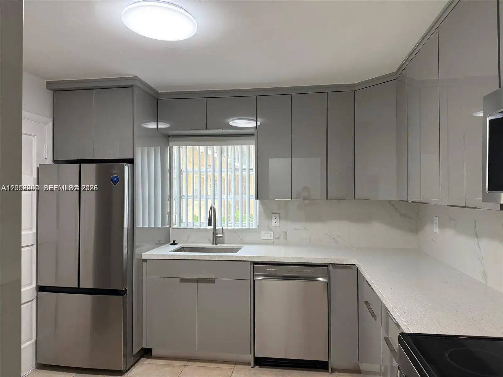 3 bedroom 2 bath Residential for sale at 8550 SW 109th Ave # 114, Miami FL 33173