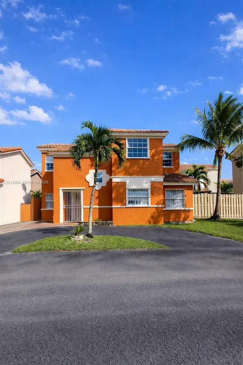 3 bedroom 2 bath Residential for sale at 1045 NW 126th Pl, Miami FL 33182
