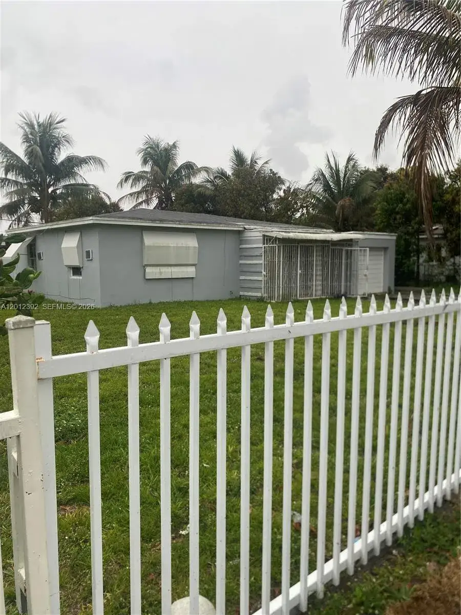 3 bedroom 2 bath Residential for sale at 1070 NW 147th St, Miami FL 33168