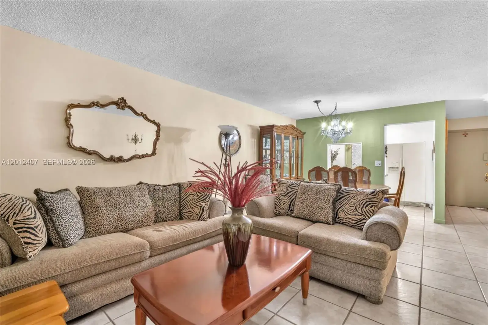 2 bedroom 2 bath Residential for sale at 16901 NE 13th Ave # 303, Miami FL 33162