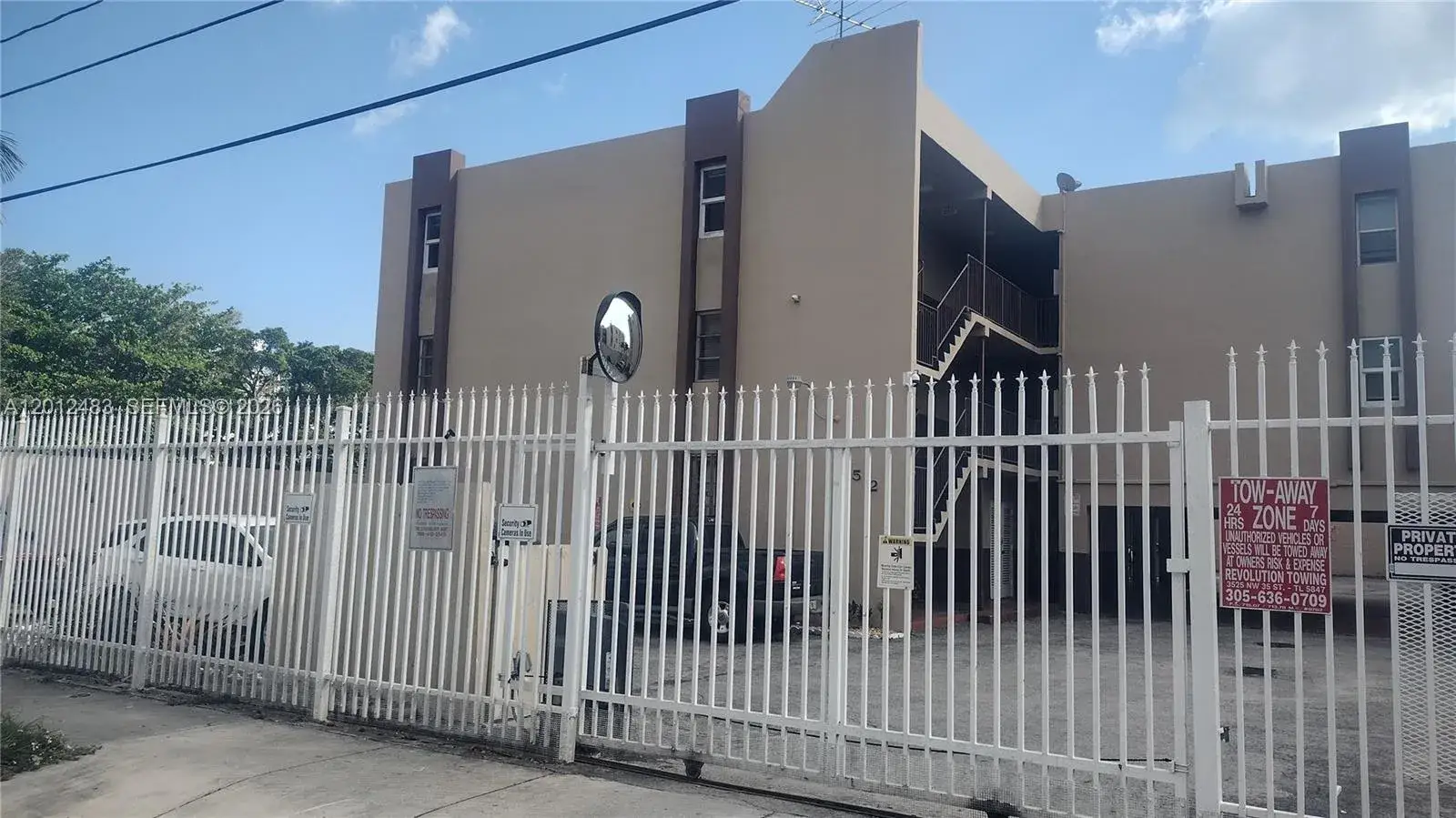 2 bedroom 1 bath Residential Lease for rent at 652 NW 3rd St # 103, Miami FL 33128