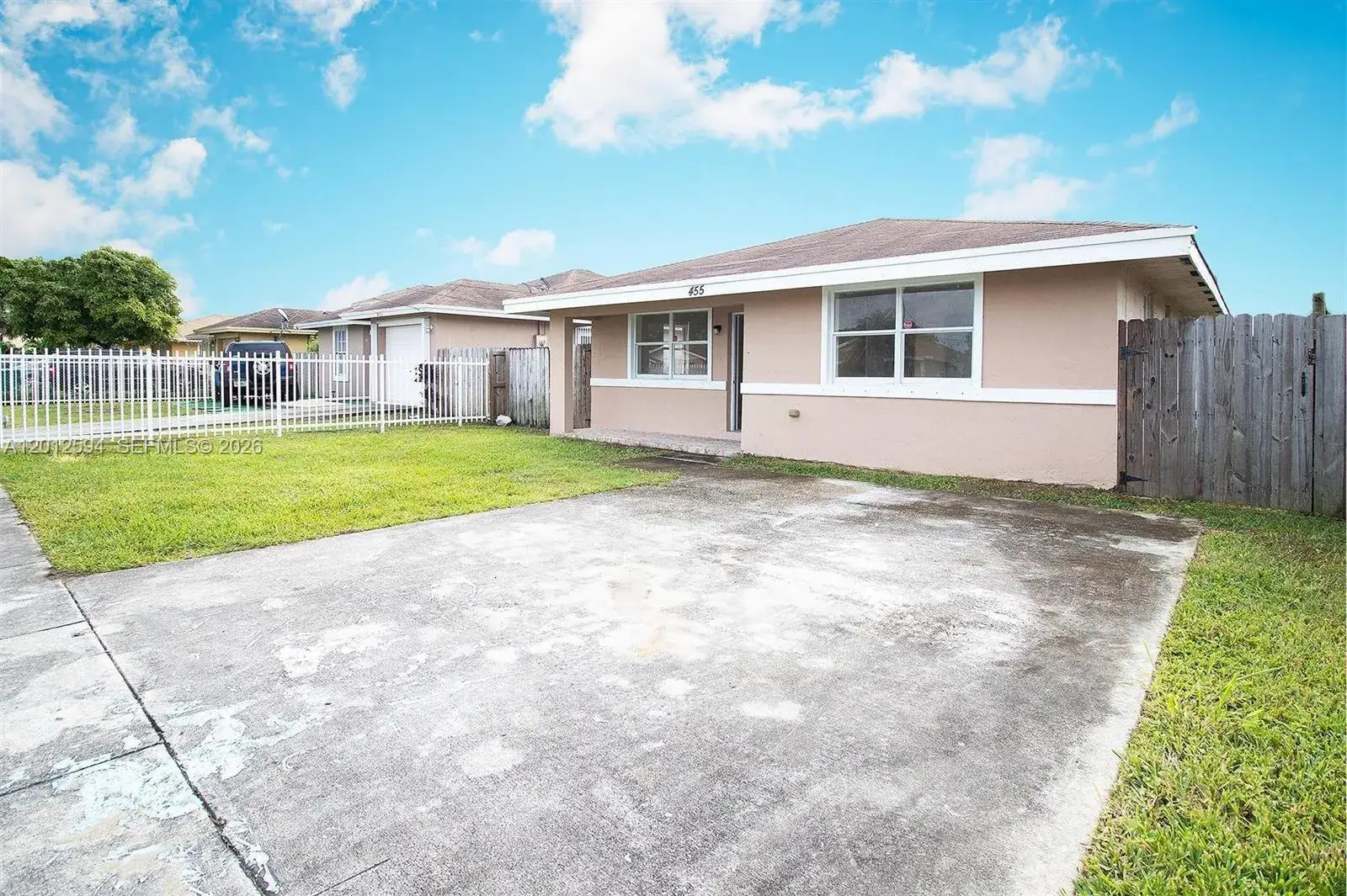 3 bedroom 2 bath Residential Lease for rent at 455 NW 14th St, Florida City FL 33034