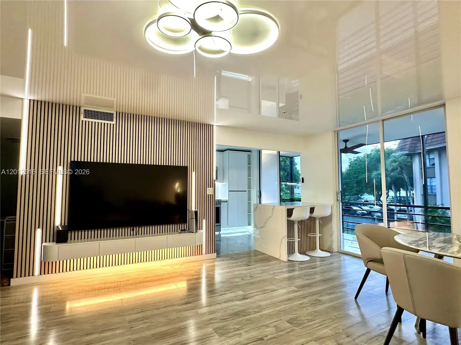 2 bedroom 2 bath Residential for sale at 671 NE 195th St # 205E, Miami FL 33179