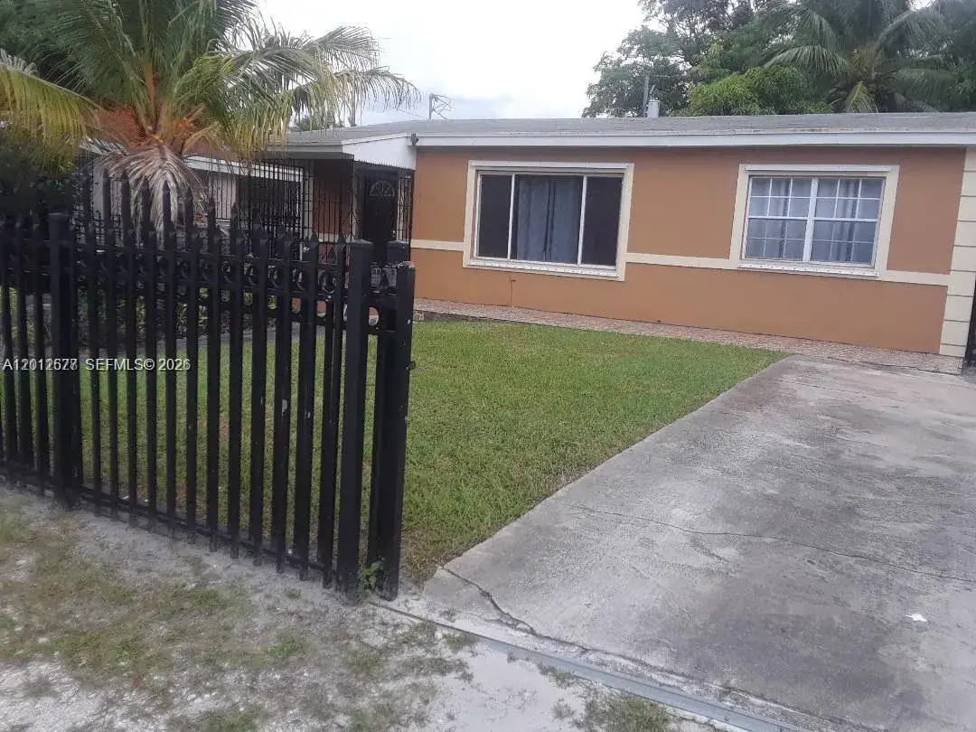 3 bedroom 1 bath Residential for sale at 887 NW 116th Ter, Miami FL 33168