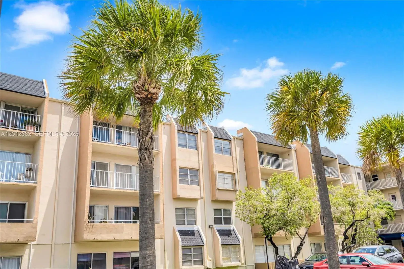 1 bedroom 1 bath Residential Lease for rent at 7757 SW 86th St # 213, Miami FL 33143