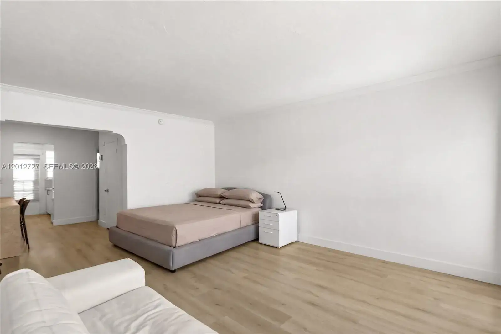 1 bath Residential Lease for rent at 717 Espanola Way # 111, Miami Beach FL 33139