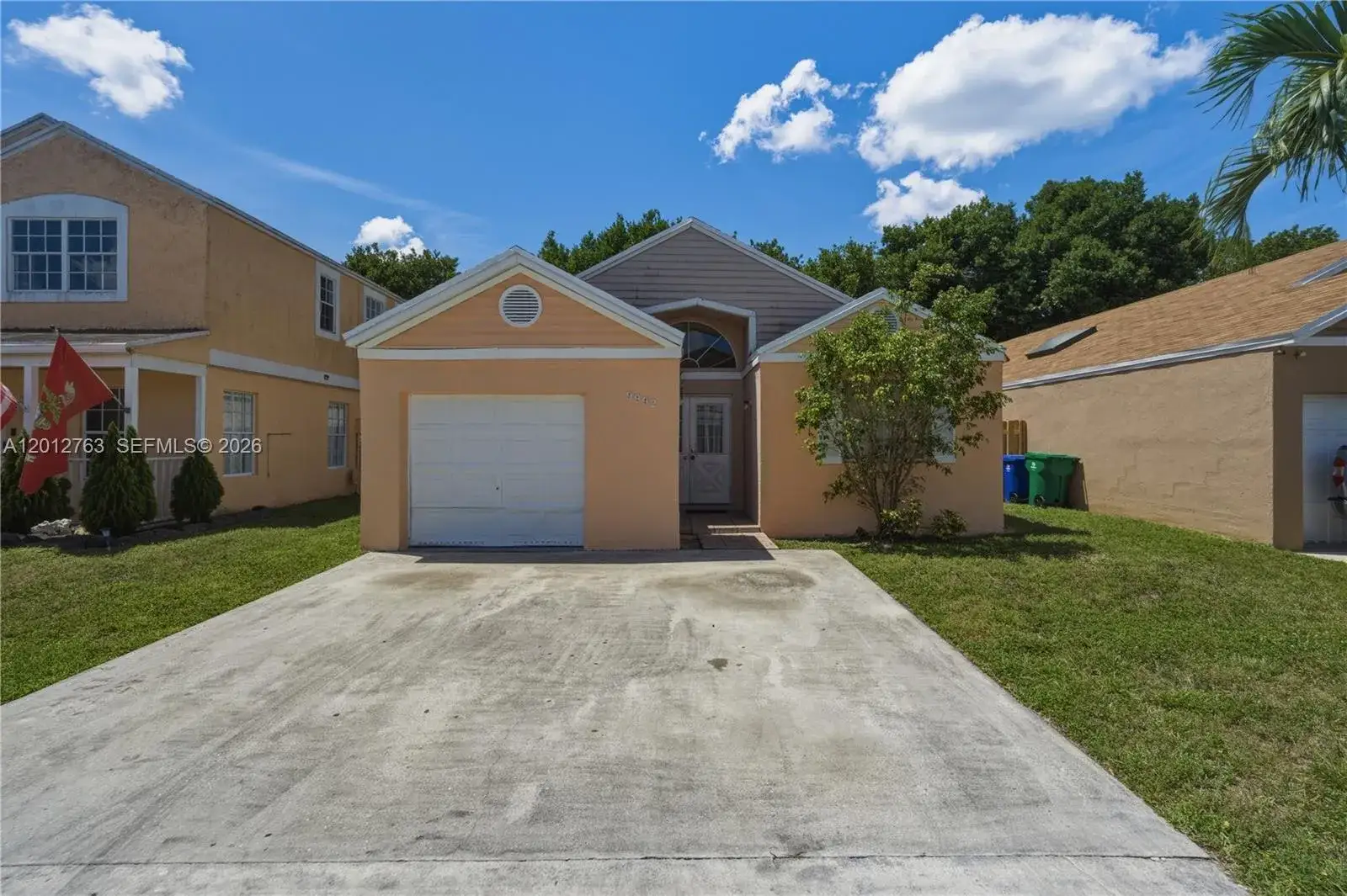 9992 Periwinkle St, Miramar FL 33025