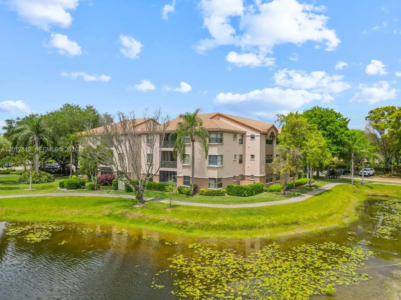 2 bedroom 2 bath Residential for sale at 4350 NW 30th St # 333, Coconut Creek FL 33066