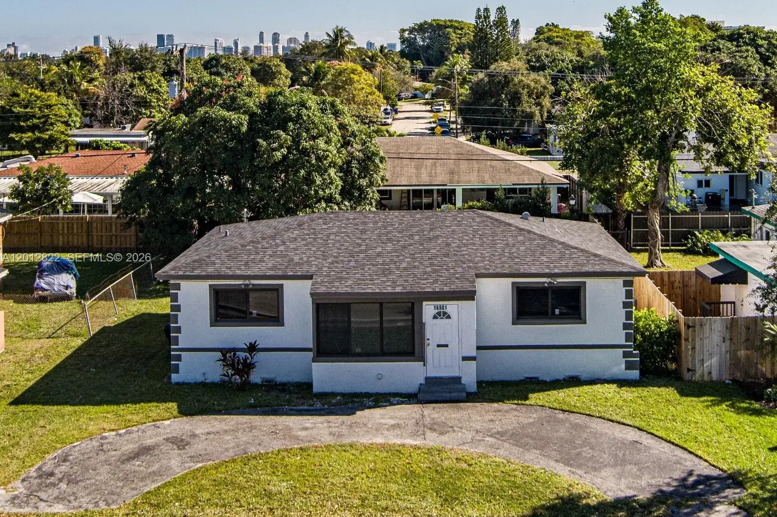 3 bedroom 2 bath Residential for sale at 16901 NE 6th Ave, North Miami Beach FL 33162