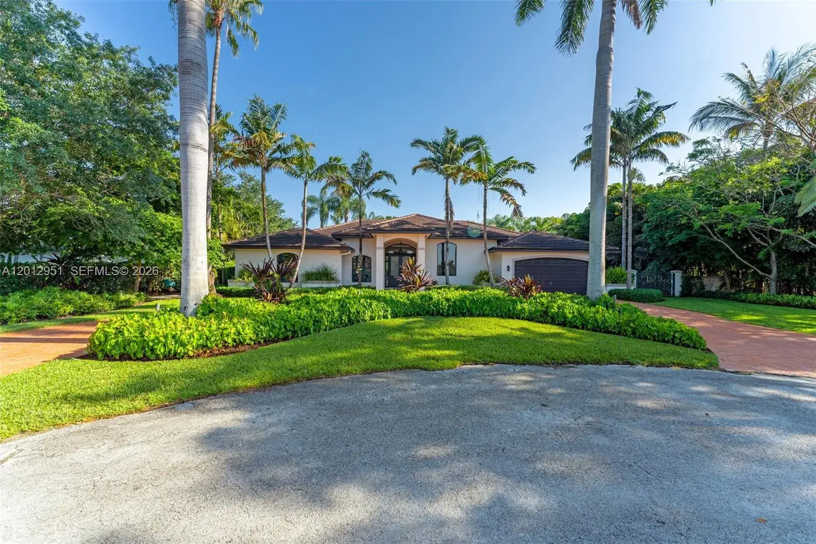 4 bedroom 3 bath Residential for sale at 12019 SW 77th Ter, Miami FL 33183